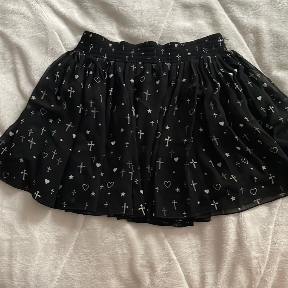 Skirt amazing for summer vibes. Very comfortable!